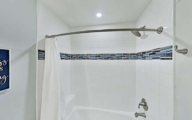 1123bece 2 Bedroom Apts