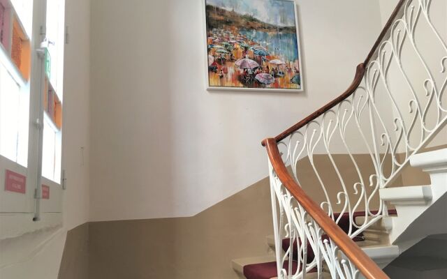 Gorgeous Townhouse Nr 53 - Hostel