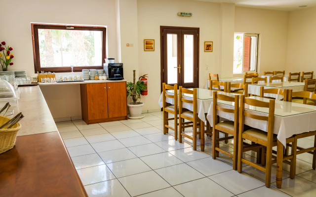 Rena Hotel