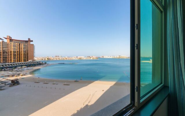 Maison Privee - Shoreline Al Haseer