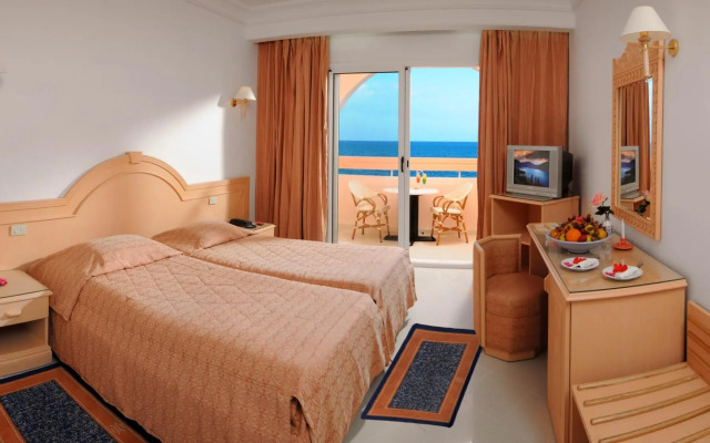 Abou Sofiane-Families & Couples Only