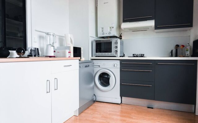 La Marquise Duportal