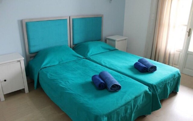 Natasa & Spyros Villa Apartments
