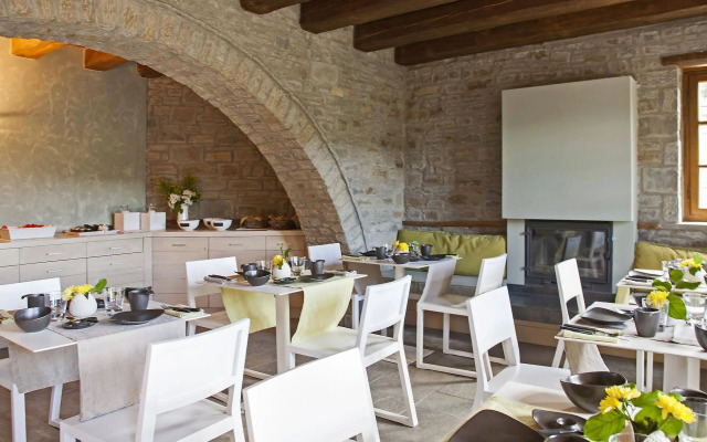 Kipi Suites