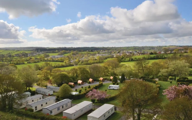 Noble Court Holiday Park