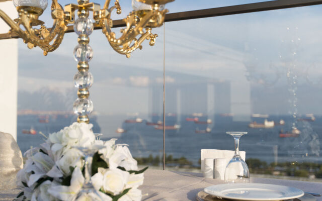 The Grand Mira Hotel