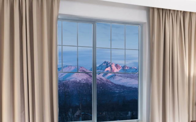 Embassy Suites Anchorage