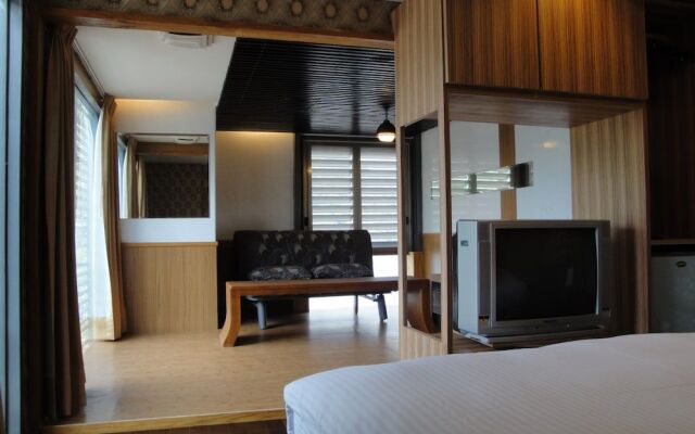 WULAI SungLyu spring resort