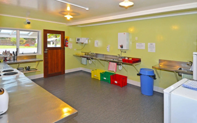 Leith Valley Holiday Park & Motels