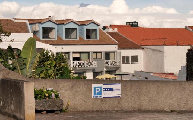 Faial Marina Apartments 1