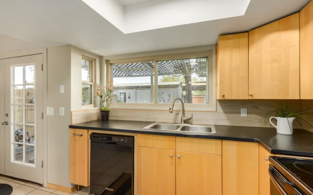 Lodge Townhouse 2 Bedroom Townhouse by Redawning