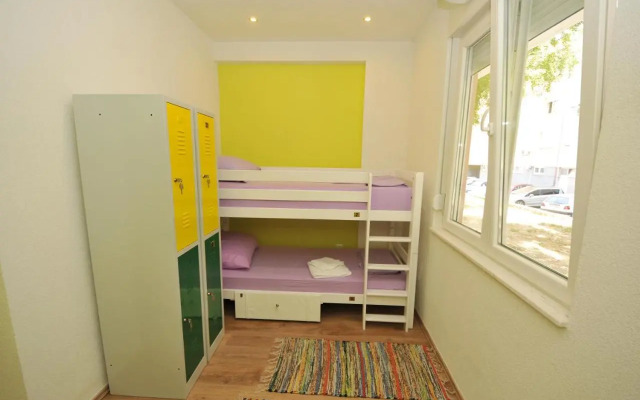 Oasis hostel