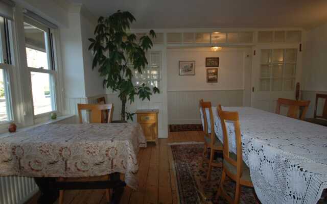 Hillborough House