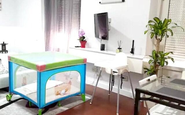 Studio in Madrid, With Wonderful City View, Balcony and Wifi