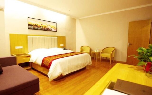 GreenTree Inn Yancheng Dongtai Huiyang Road Guofu Hotel