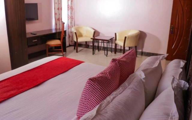 Skyward Mua Hotel