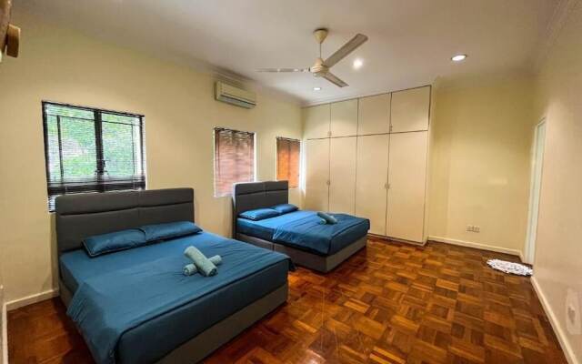 Bukit Tunku Grande Villa by uBook