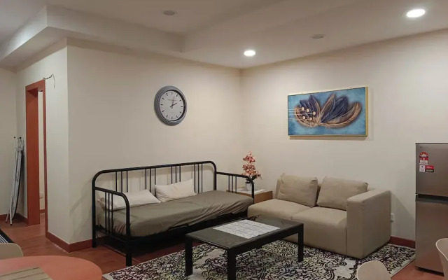 Maytower Apartment