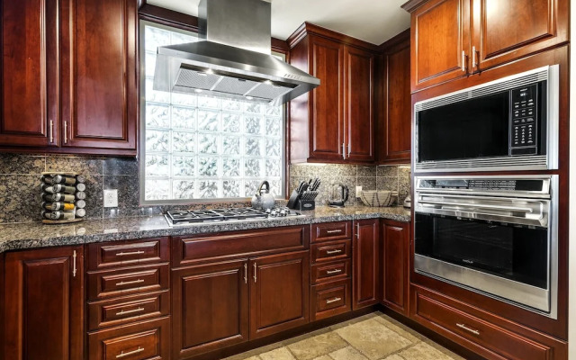 Wai'ula'ula A102 by RedAwning