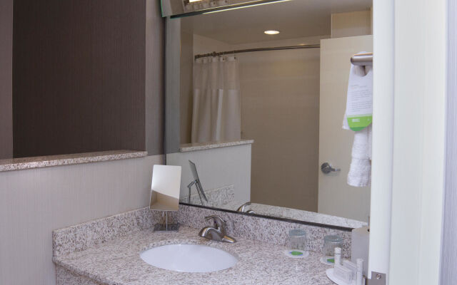 Courtyard by Marriott Jackson Airport/Pearl