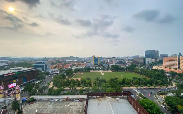 Good Deal Studio Apartment At Warhol (W/R) Residences
