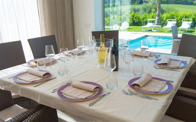 Villa Surya 8 2 in Scacciano