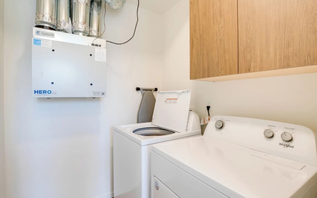 Seaside Vacation Rental w/ On-site Beach Access!