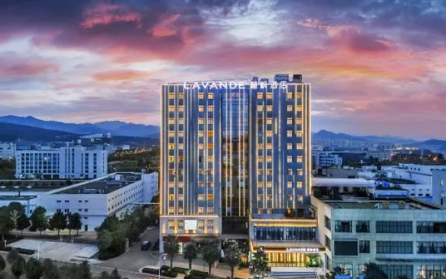 Lavande Hotel (Kunming Majinpu Branch)