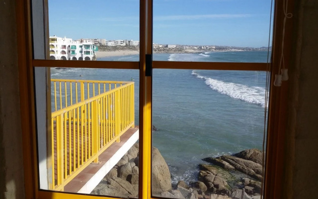 8 Thera 29 Self catering