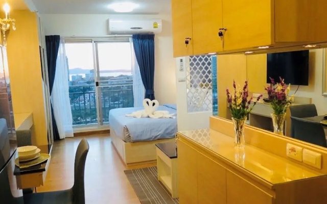 Supalai Mare Pattaya Condo Sea View by Dome