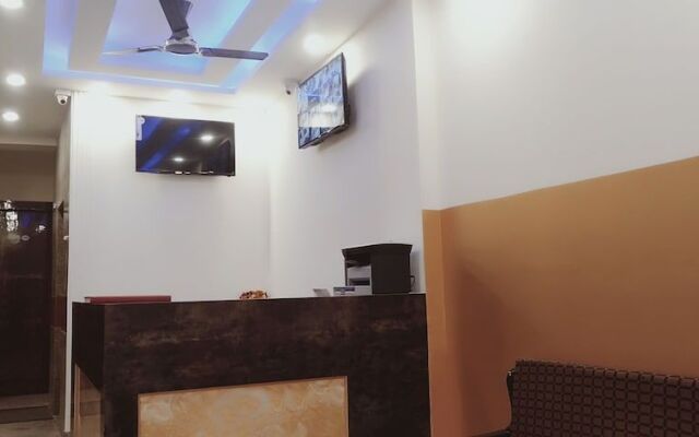 Airport Hotel J P Palace