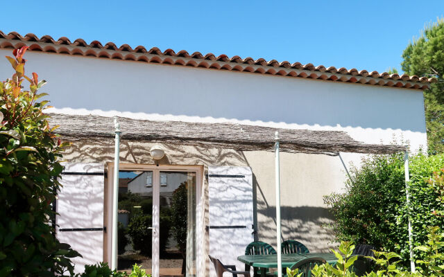 Three-Bedroom Holiday Home in Fayence