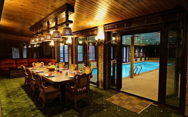 Banniy Klub Shangri-La