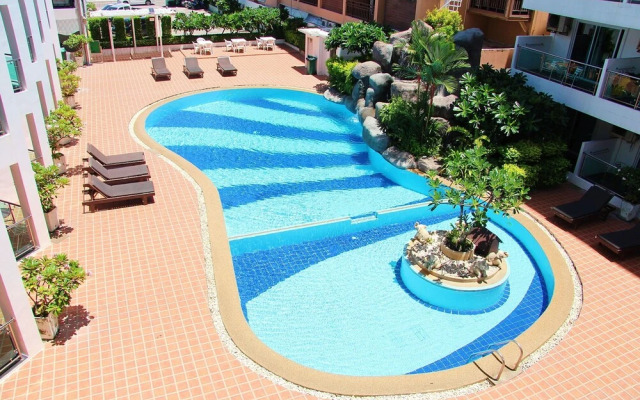 Dragon Beach Resort Jomtien Pattaya