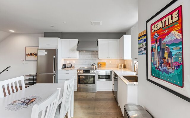 Back To The Future Sweet Suites