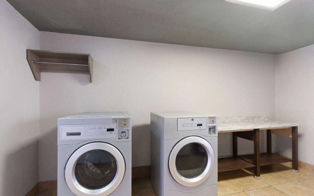 Baymont by Wyndham Nashville