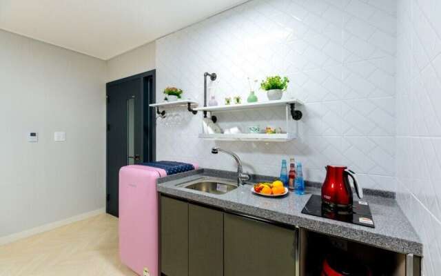 Jeongwon Beach Pension