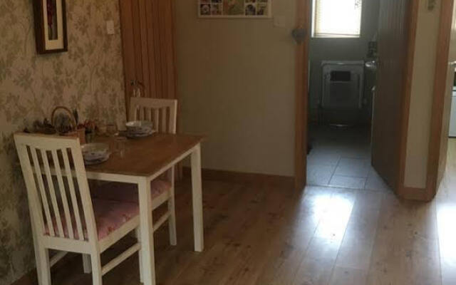 Devon's Duck n Dane B&B