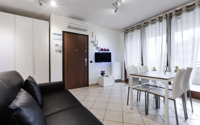 Suitelowcost - Limbiate Studio