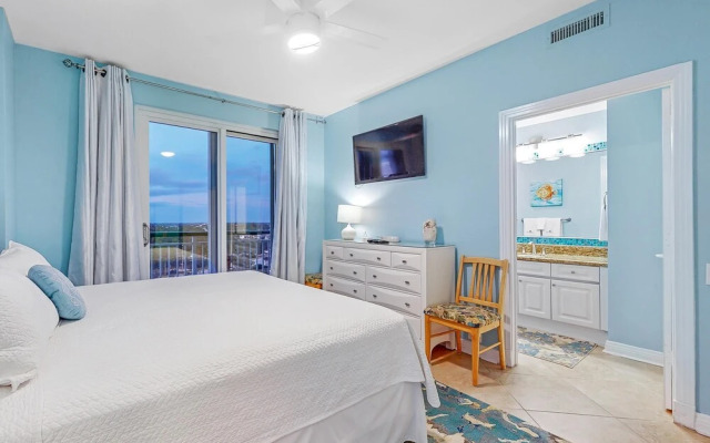 Beach Colony West 9D