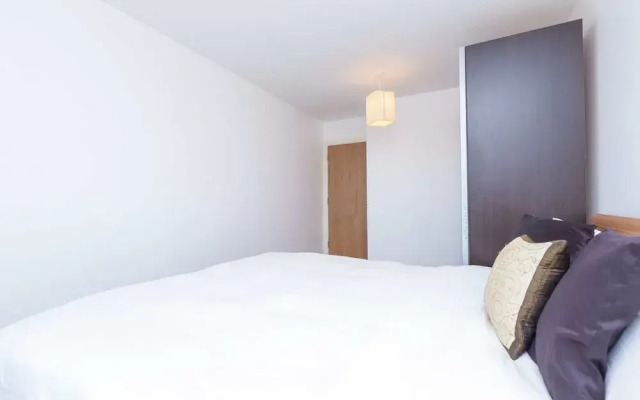 Roffey Apartment