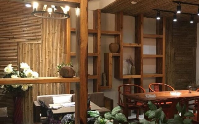 Fenghuang Fengyuxuan Boutique Guesthouse