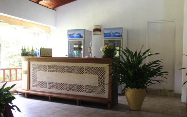 Crystal Bay Resort