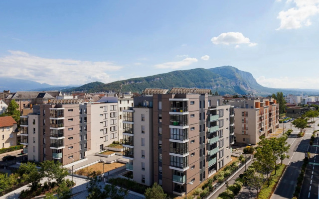 Nehô Suites Porte de Genève - Gare Annemasse