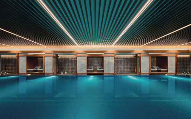 Hualuxe Chongqing Wushan by IHG