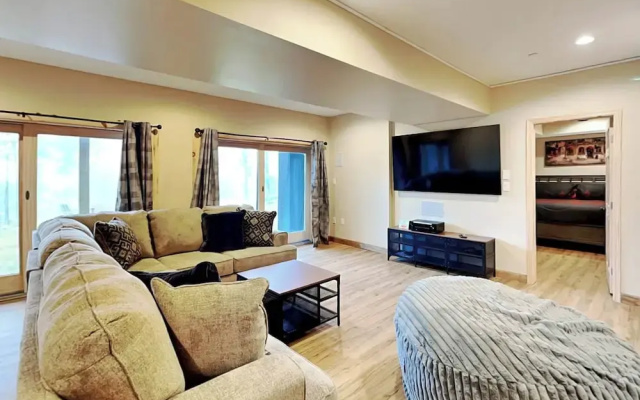 Fortune Mountain Retreat by Taylor Made Deep Creek