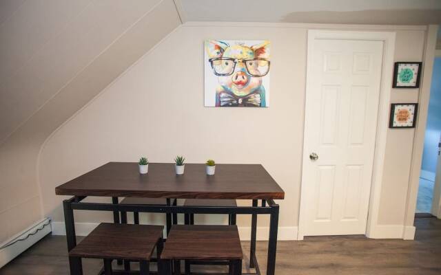 Luxury Collection-4 Bedroom 3 Full-bathroom-boston