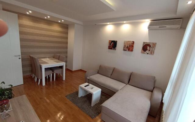 Apartment Tifani