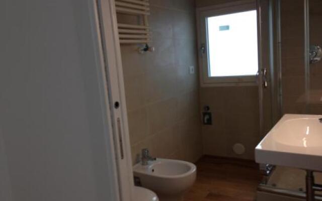 Galatea Halldis Apartment