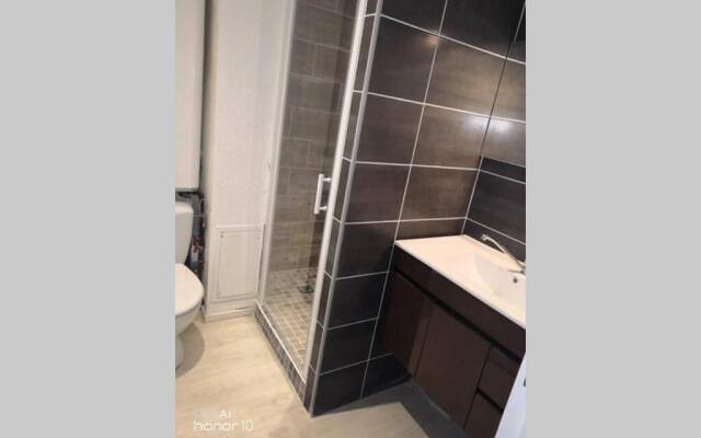 Appartement jardin a 100m de la plage et Thalasso